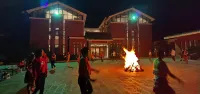 Chu Orange Manor Hotels in Xinping