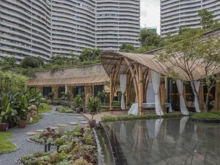 Yibin ShiShe Zhuliguan Отели рядом с достопримечательностью «China Yibin Yangtze River Landmark Square»