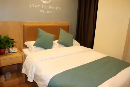 Shell Hotel Lixin Passenger Transport Center