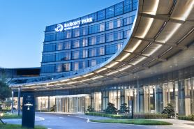 Barony Park Hotel Qingdao Airport