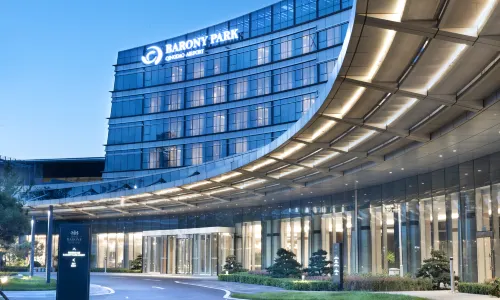 Barony Park Hotel Qingdao Airport