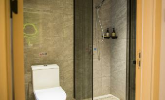 Yahou Light Luxury Hotel