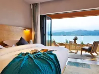 Lugu Lake bamboo • Xiqi homestay - مطابخ