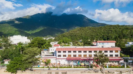 Silvermine Beach Resort