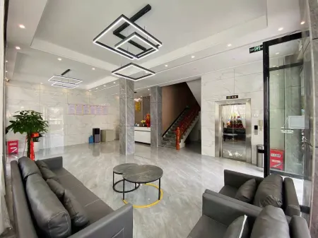 Yushiman Boutique Hotel (Fengshan No.2 Branch) Отели в г. Феншань