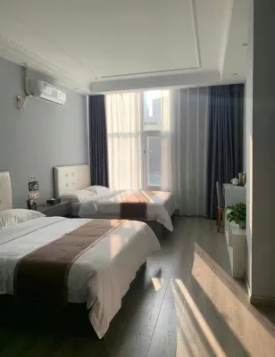 Honglong Hotel, Shuanglong Town, Yunqi Valley