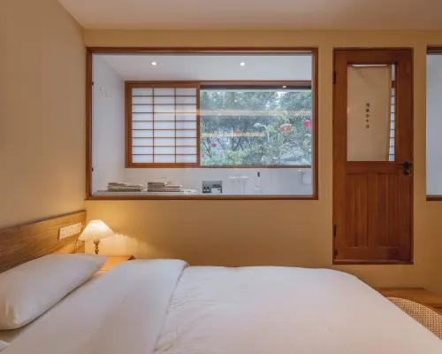 YOWU Soak & Sip Boutique Hotel – Jiefangbei Unggulan Photos