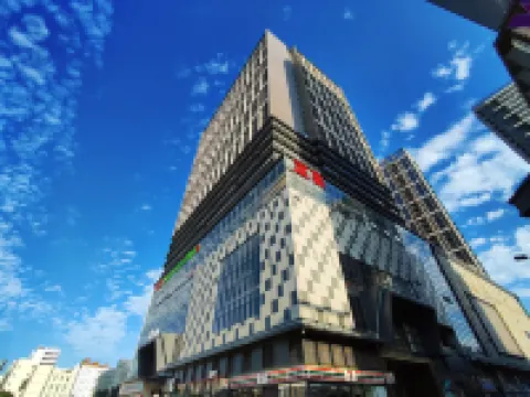 理想精品公寓（開平東滙城店）