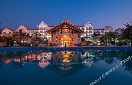 雲縣三江半島大酒店