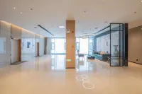 City Comfort Inn Hotel (Yueyang Pingjiang Nanjiang Fulong Pedestrian Street)