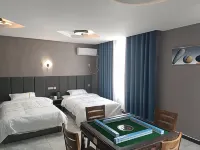 Mulanshanshui Hot Spring Hotel (Shangshui Yigao) Hotel di Shangshui County