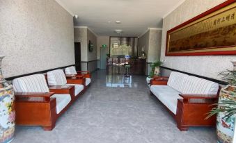 Mike Hotel (Zhengding Airport)
