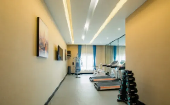 Vienna International Hotel(Guigang Bushan Gujun)