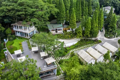 Leisure stay · Jiangshang Forest Hot Spring B&B (Dujiangyan Irrigation Project Scenic Spot Store) Hotel dekat Anlan Cable Bridge