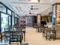 Thipurai City Hotel