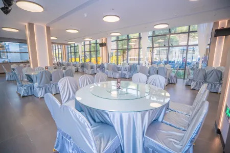 Huangguoshu Fengwei Hotel