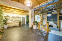 Huaning Kangyuan Homestay