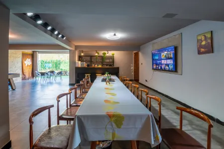 Nanshan Yile Wild Luxury Отели рядом с достопримечательностью «Pingqiao Stone Dam»