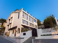 Hangzhou Xihu Youshan Courtyard Homestay (Taiziwan) Hotels near Hupao Spring