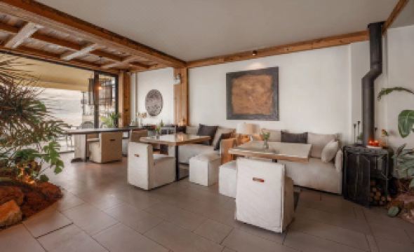 Liuyue Wusuo Seaview Holiday Hotel (Dali Erhai Shuanglang)