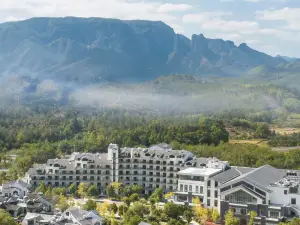 Top 6 Premium Hotels in Xianju