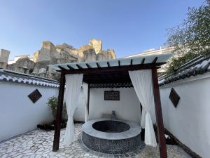 Yishuiwan Hot Spring Hotel (Lujiang Tangchi Hot Spring Resort)