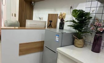 Le Fulan Hotel Apartment (Wuhan Happy Valley Garden Road Subway Station)