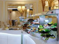 Dekalb Hotel Hotels near مودا