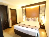 Sky Dome Resotel Hotels near Royal Thai Army