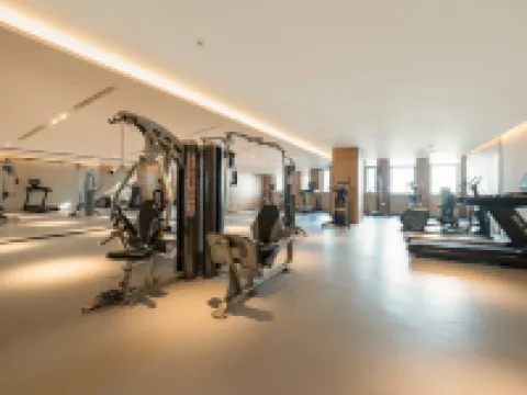 Qingdao Yihai Garden Hotel (May Fourth Square) โรงแรมในชิงเต่า