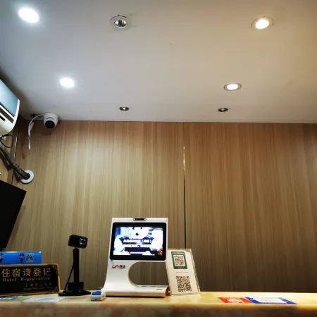 Yuhua Hotel (Shanghai Songjiang Sports Center Subway Station)