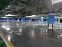 Tianfu Jiuding International Hotel - موقف سيارات