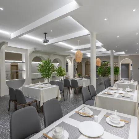 Shangyi Bieyuan Hotel Отели рядом с достопримечательностью «Конгресс-центр Kunming Hall»