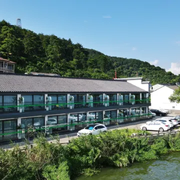 Ningbo Yinzhou Dongqian Lake Fanshe Homestay