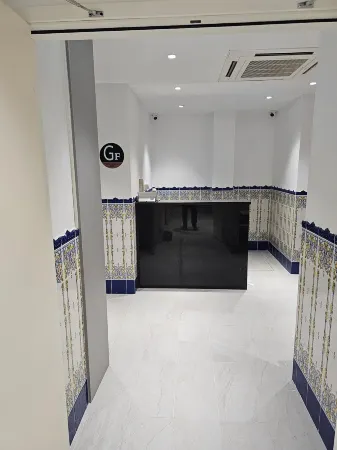 PENSÃO ELEGANTE (RUA DA FELICIDADE)
