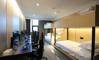 Tidal Esports Hotel (Zhengzhou Olympic Sports Center)