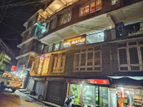 Darjeeling Hotel Milkyway Hotels near Tiger Hill