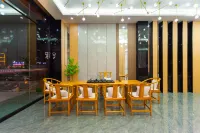 康定新都橋雲澗·星河飯店
