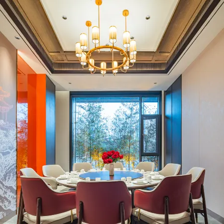 Licheng Donggu Hotel (Jingangtai Avenue Branch, Shangcheng County, Xinyang)