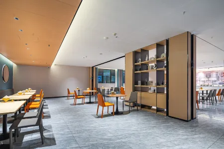 City Comfort Inn Hotel (Wuhu Buxingjie High-Speed Railway Station) Отели рядом с достопримечательностью «Wuhu Normal School (Branch)»