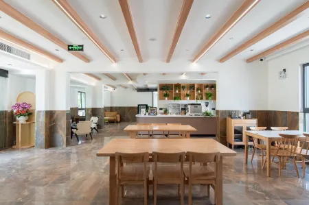 Qingfeng · Manyue Homestay Отели рядом с достопримечательностью «Donglin Temple»