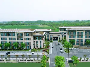 Yangzi Tianyue Hongshan Hotel