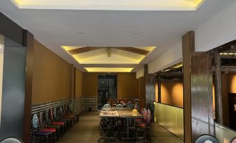 Yaoyao Hotel Xiling Snow Mountain