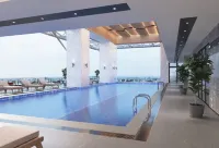 Wyndham Garden Legend Halong