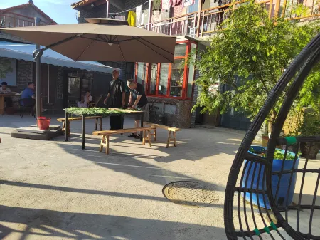 Yujian Hetai Homestay Отели в г. Линчуань