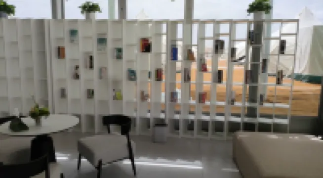Zhongwei Yiye Xingkong Hotel