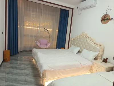 Stars Courtyard Hotels near Tanghe Market