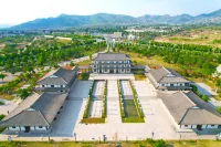 วิลล่าบนภูเขาเฟิงยี่ โรงแรมใกล้Taishan University Applied Science and Technology Department