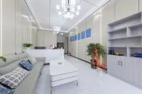 Golmud Yunjv Hotel