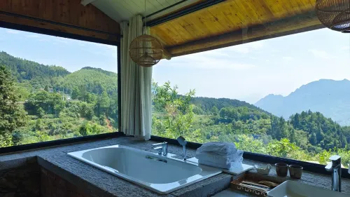 Yi Shuang Ren Hostel